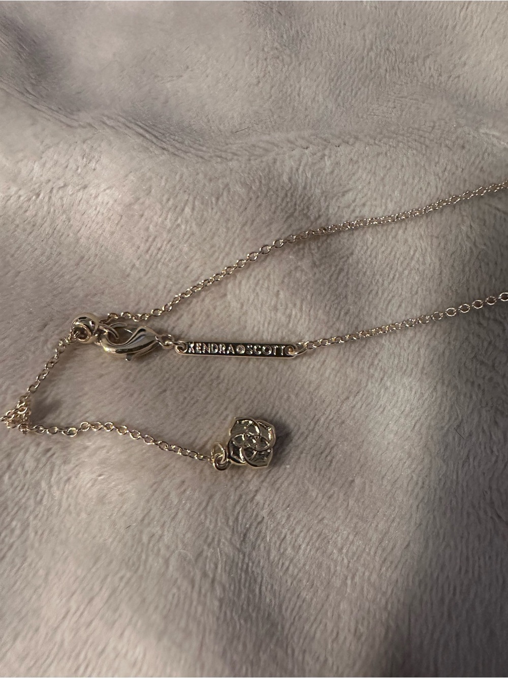 Kendra Scott Gold Chain with Iridescent Crystal Pendant Necklace - Women Jewelry - Picture 3 of 4